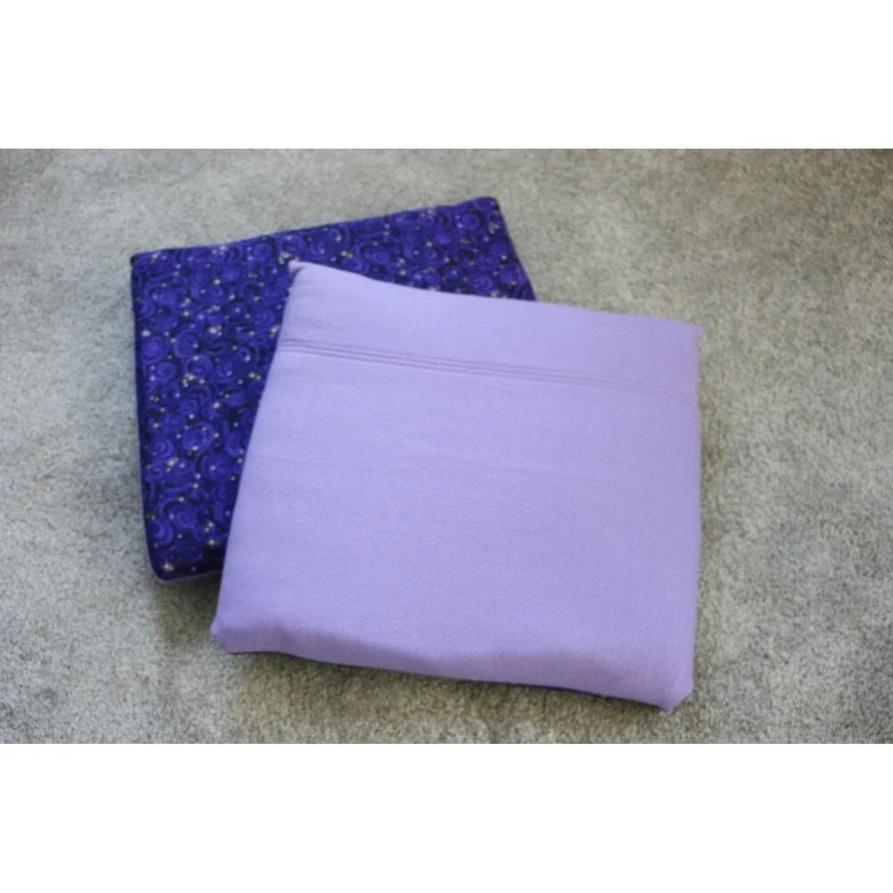 Double Sided Pad Pet Bed - 20 x 22 - Starry Night Cotton and Lavender Fleece NEW